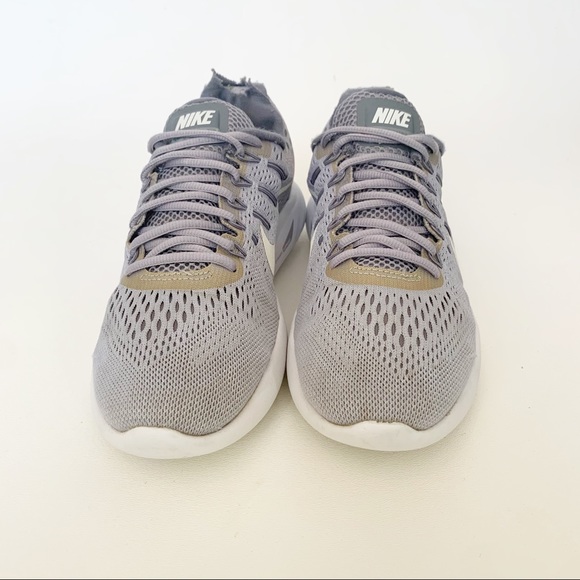 Nike Gray Sneakers Size 8 - Picture 4 of 10